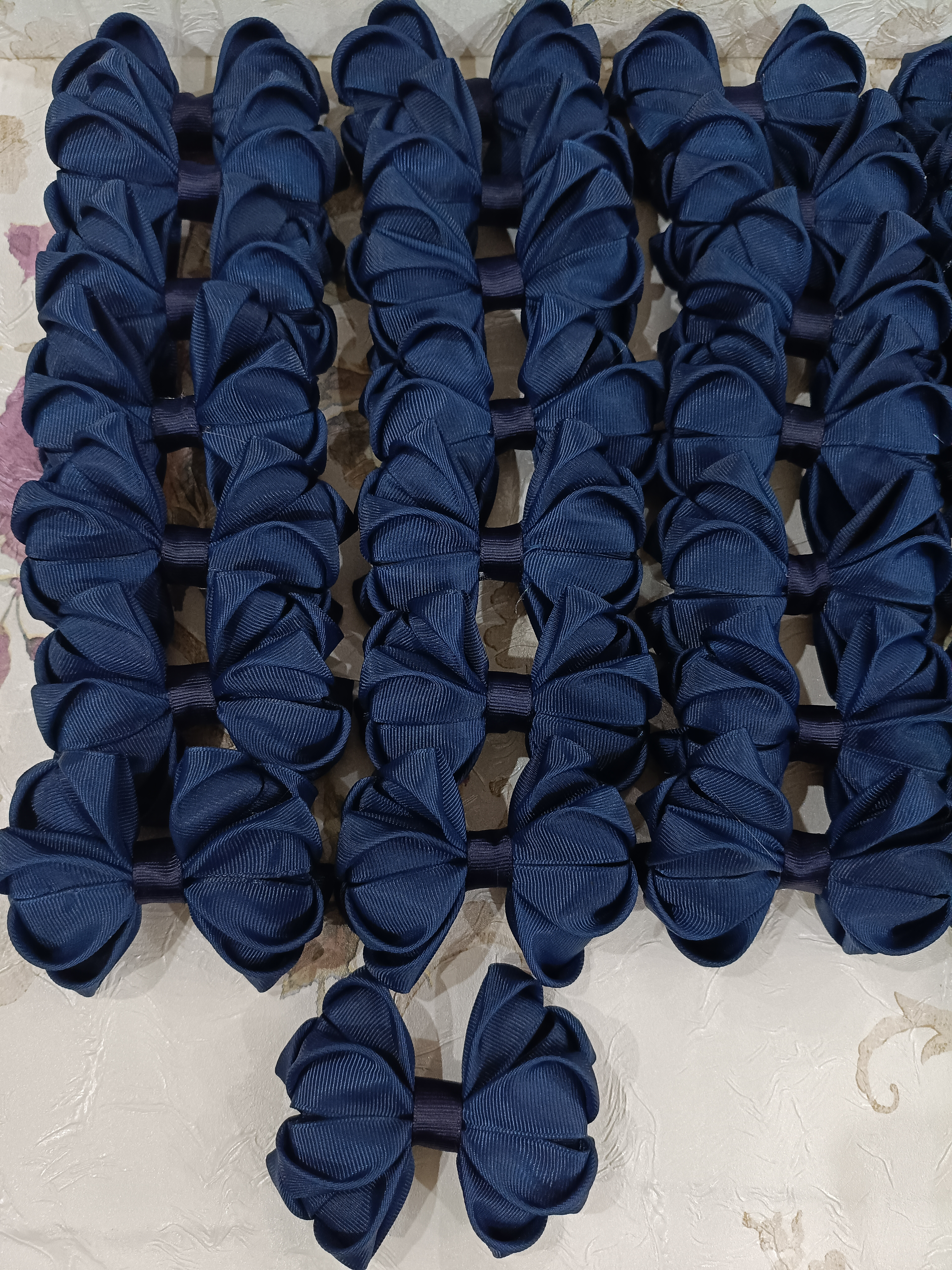 پاپیون گروگرن رنگ سرمه ای سایز 8سانتی